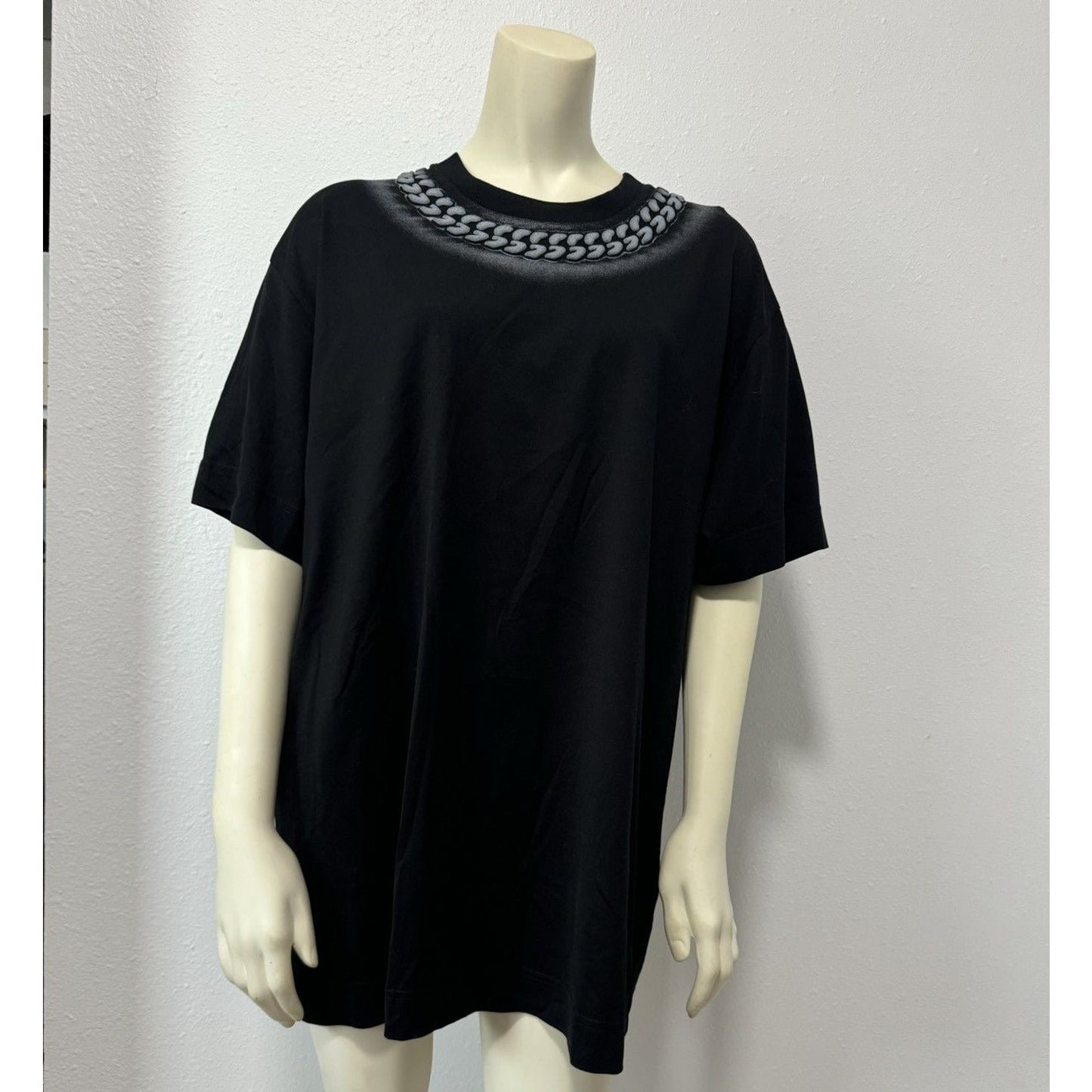 Chained Neck Oversized Tee